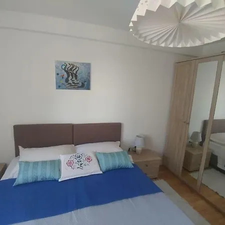 With A Parking Space - 17202 Apartamento